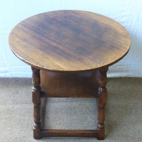 Titchmarsh & Goodwin Table (Ref: 8556)