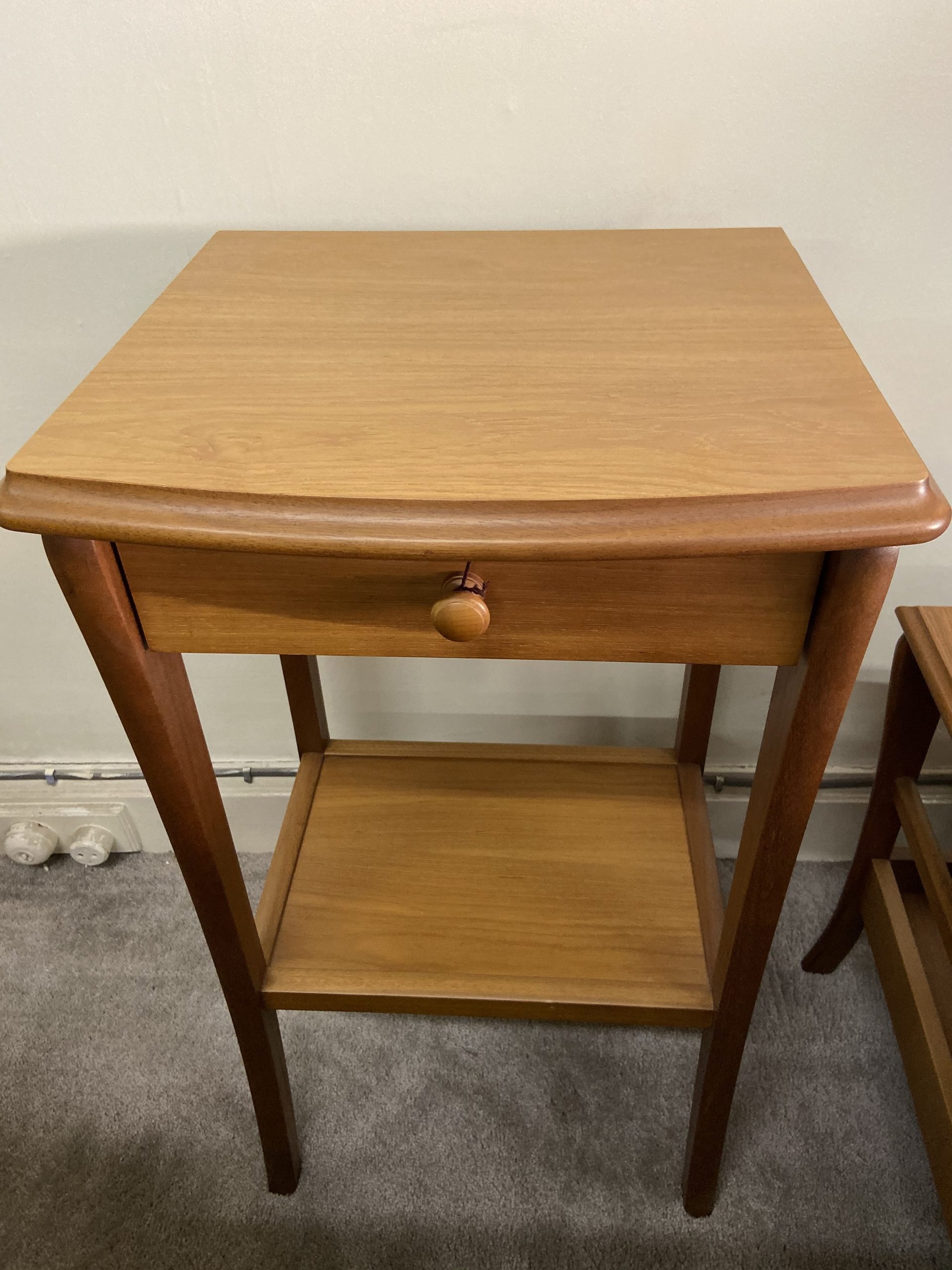 Sutcliffe Trafalgar 916 Teak Tall Lamp Table