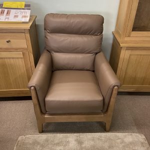 Cintique Lydia Leather Chair