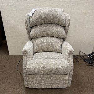 Westbury Petite Single Motor Lift & Tilt Recliner