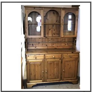 Ducal Dresser (Ref: 9464)