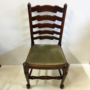 Bevan Funnell Dining Chairs x4 (Ref: 6157)